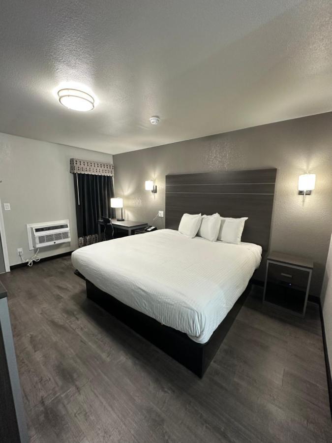 Sleepy Traveler Motel Wagoner Экстерьер фото