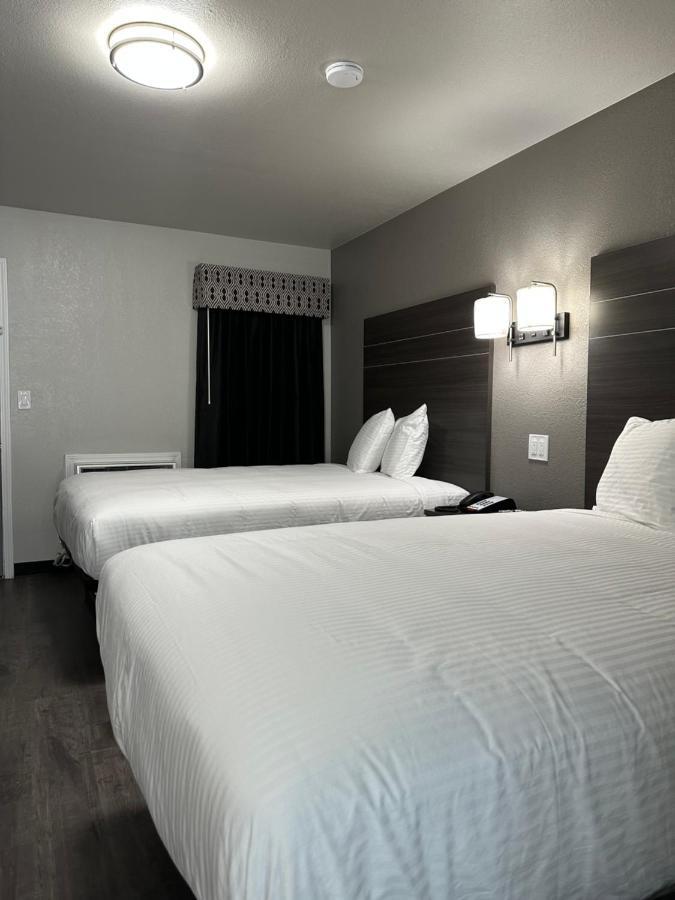 Sleepy Traveler Motel Wagoner Экстерьер фото